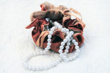 JEWELLERY POUCH